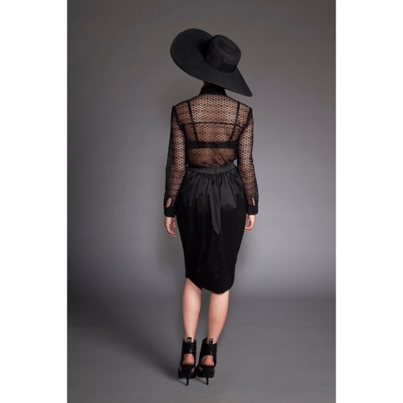 Lace Button up Blouse - Picture 5 of 6